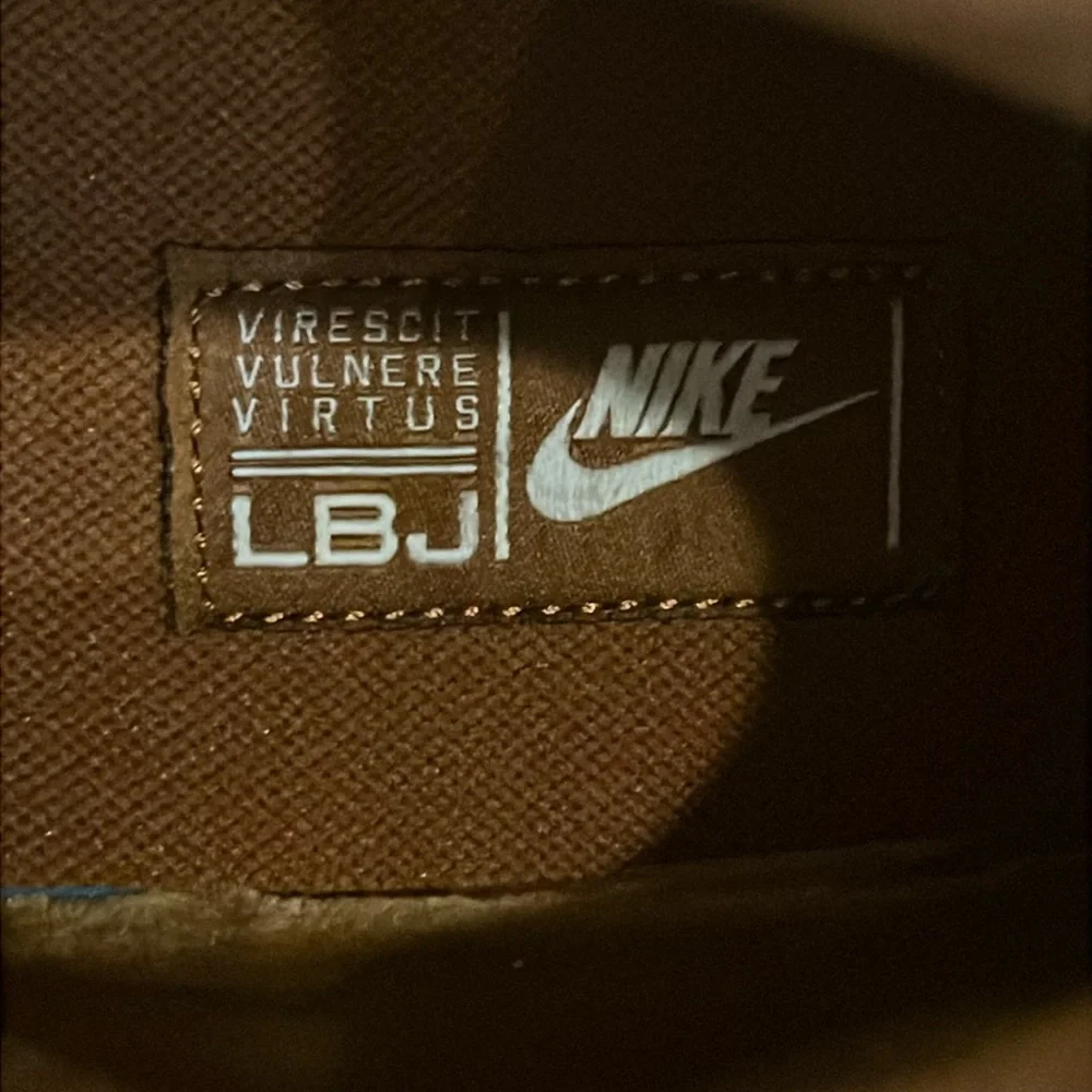 Nike Brown High-Top Sneakers with Pink Laces